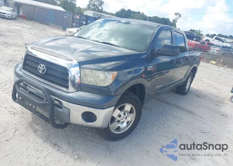 2008 Toyota Tundra Base 5.7L V8 z USA, uszkodzony, nr VIN 5TBEV54198S482041